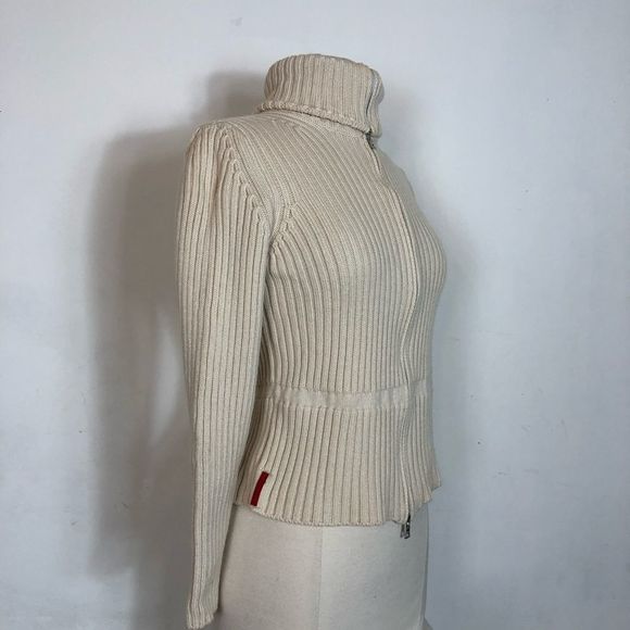!!SOLD!! Vintage PRADA cream 100% Wool full zip, ribbed cardigan sweater Small - Picture 3 of 13